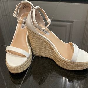 Steve Madden White Wedges size 6.5